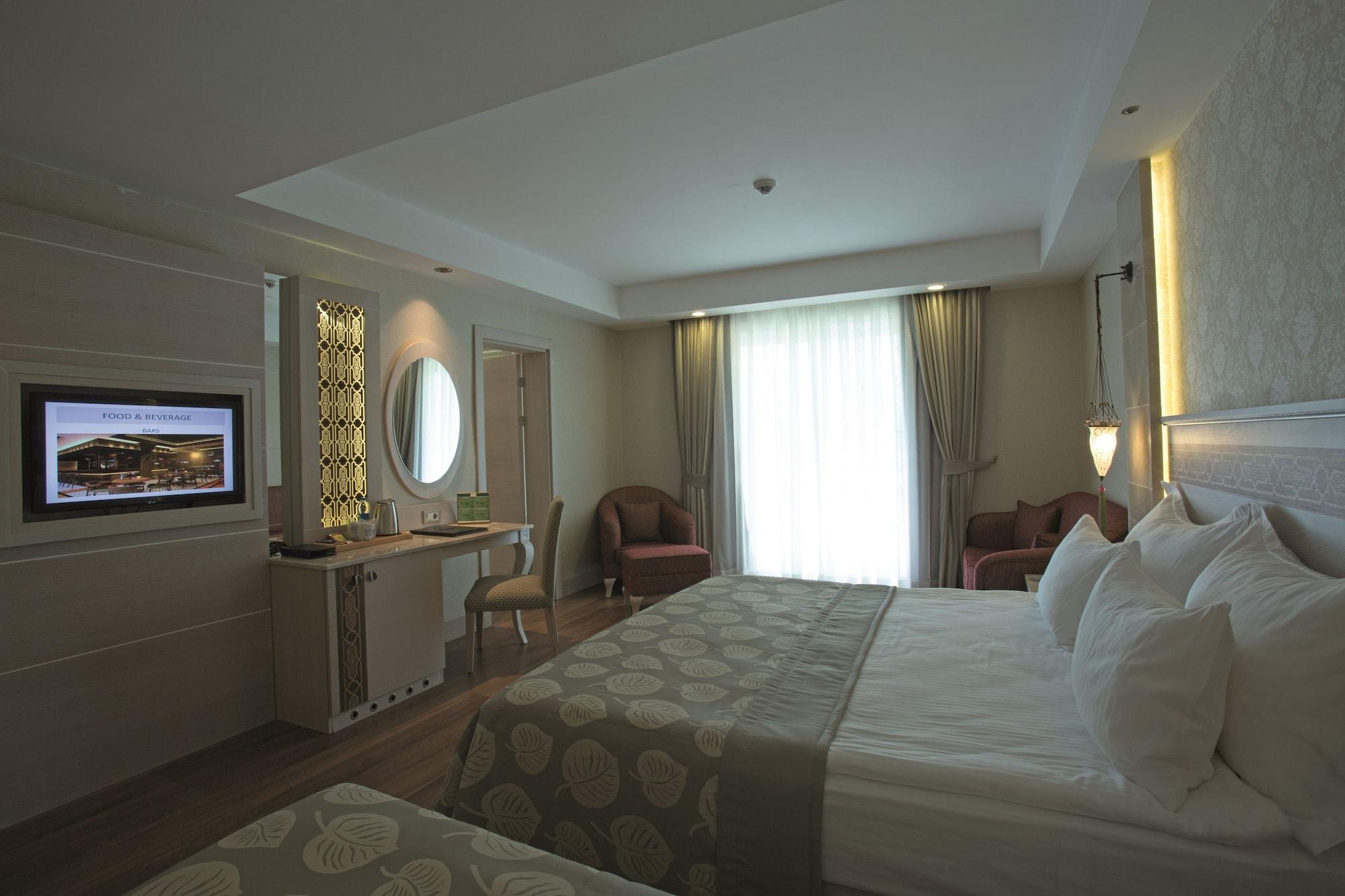 Gural Premier Complex 5*
